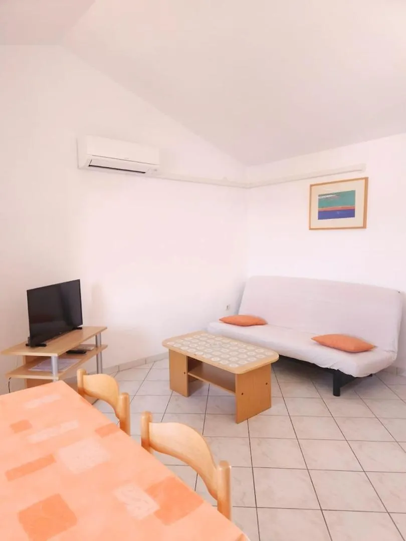 Lorena Apartments In Pula Gasthof