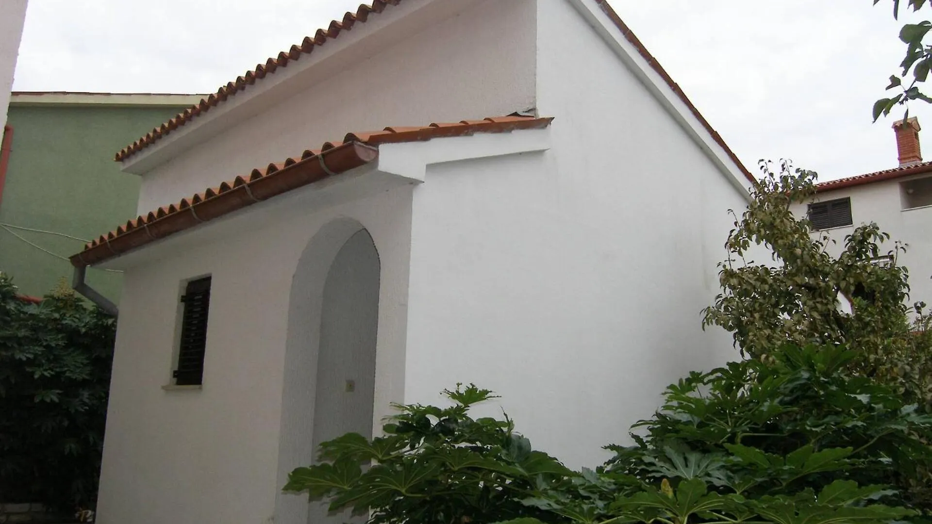Lorena Apartments In Pula